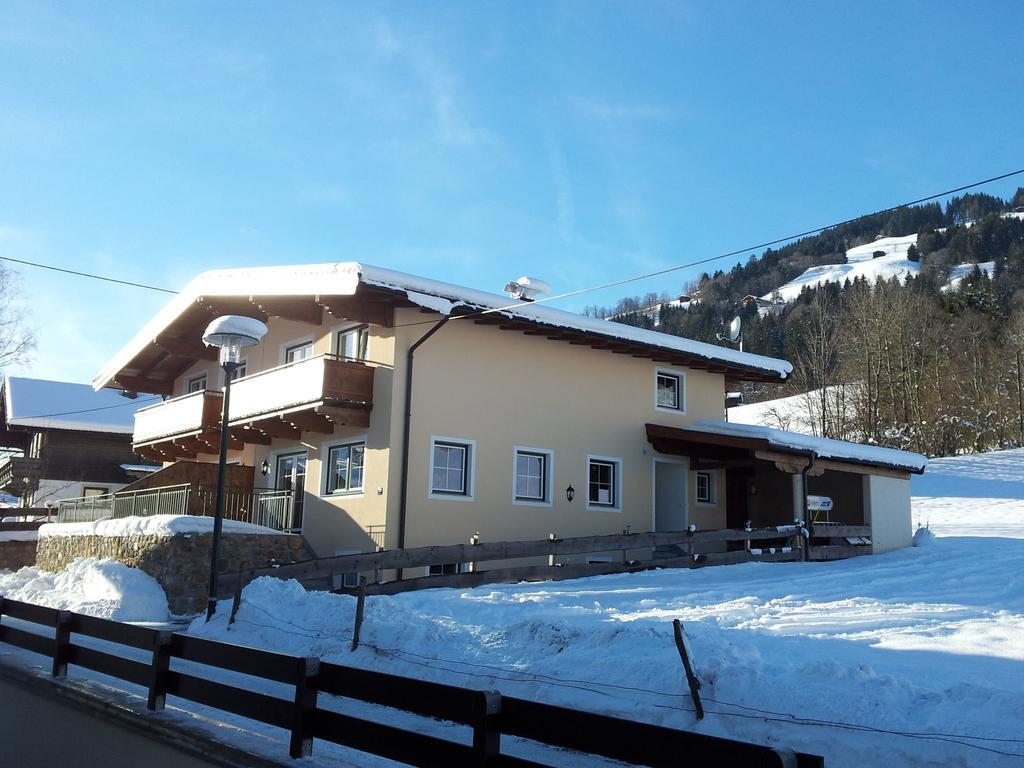 Luxurious Holiday Home With Terrace In Tyrol Brixen im Thale Extérieur photo